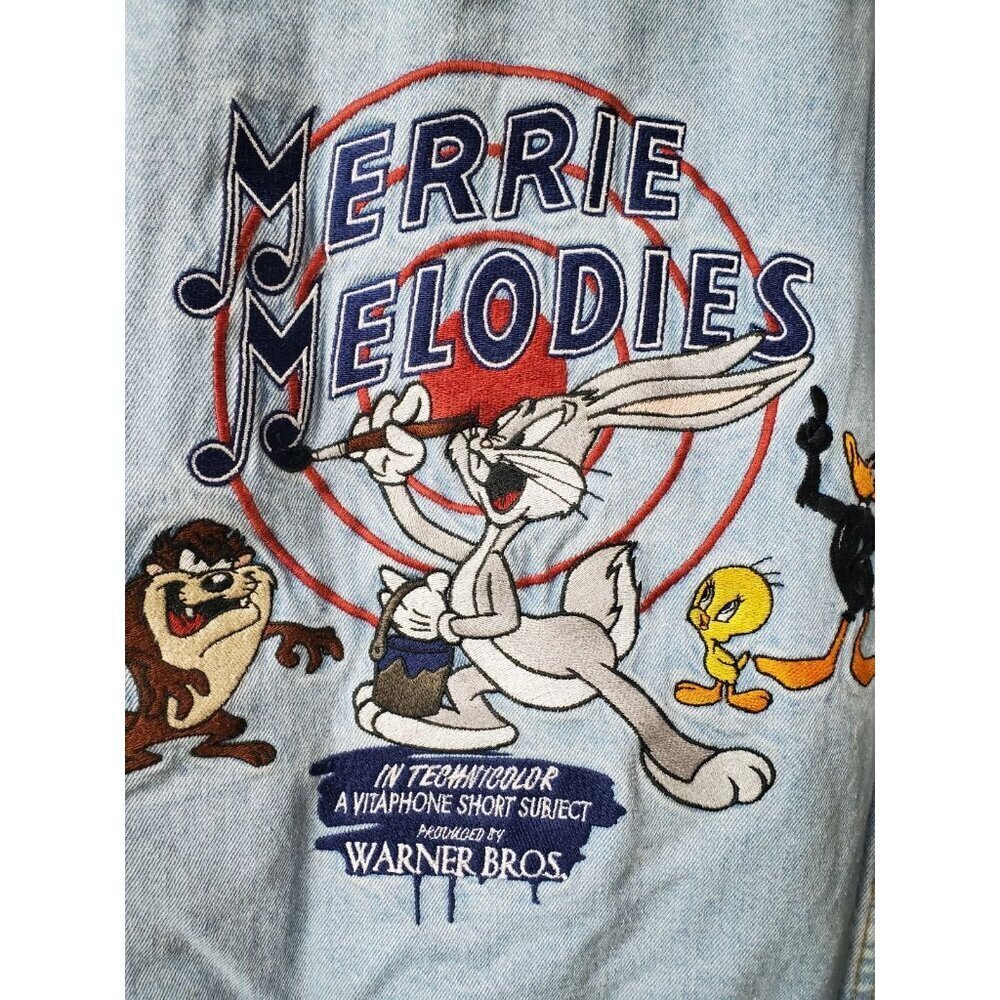 90’s WARNER BROTHERS LOONEY TUNES EMBROIDERED DENIM JACKET Sz M Merrie Melodies!
